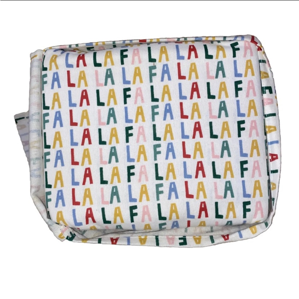 Bed Sheets Holiday Pattern Flannel Sheet Set Fa La La - Wondershop - NWOT.